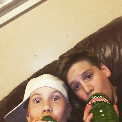 Profile Picture of Adrian Hallett (@Adrian_Hallett8) on Twitter