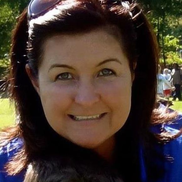 Profile Picture of Kimberly Garhart (@kgarhart1) on Poshmark