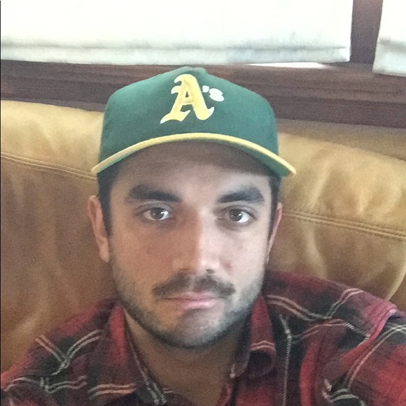 Profile Picture of Geoffrey Mahley (@geoffduff) on Poshmark