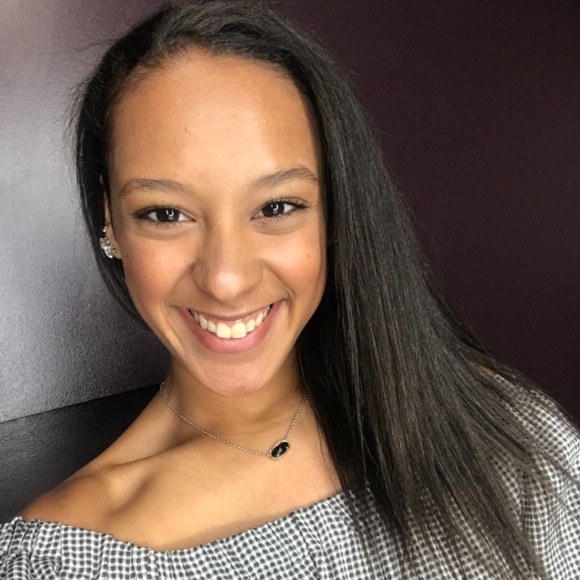 Profile Picture of Jordyn Wilson (@jordynwilson) on Poshmark