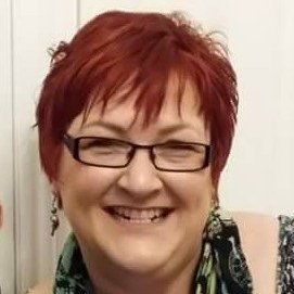 Profile Picture of Elaine Armstrong (@Elaineta1971clo) on Twitter