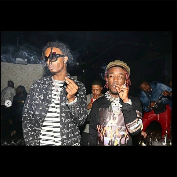 Profile Picture of Julian Medrano (@jmedrano666) on Poshmark