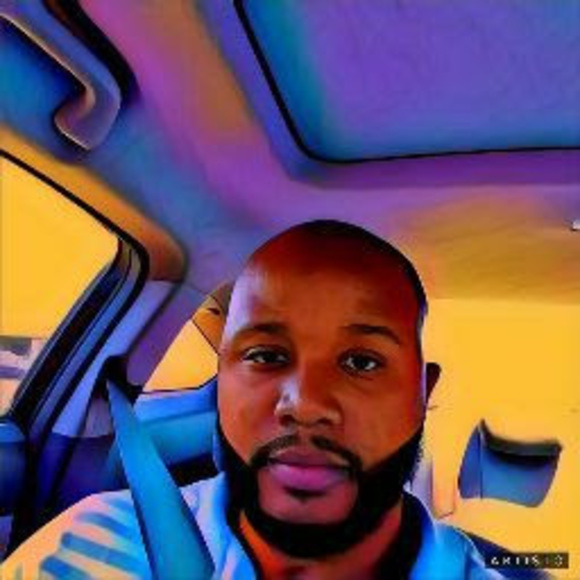Profile Picture of Christopher Prewitt (@tykeem84) on Poshmark