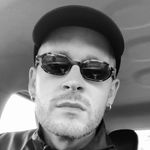 Profile Picture of SIMONE GOLDFINCH (@simonegoldfinch) on Instagram