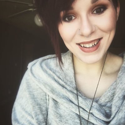 Profile Picture of Alexandra Yaw (@AwWaldron) on Twitter
