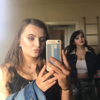 Profile Picture of KIM & AMY (@scottishtriptv) on Twitter