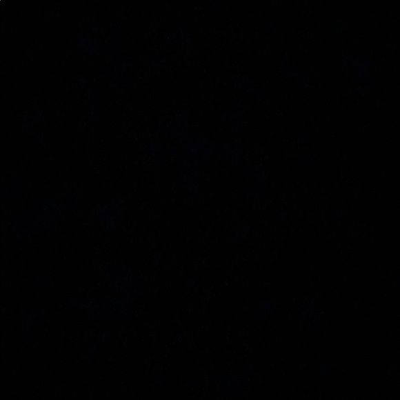 Profile Picture of Andrew Oliveira (@andrew_staydrip) on Poshmark