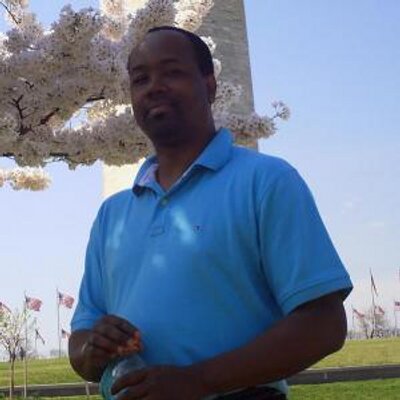 Leonard Padilla - Twitter Profile Picture of Leonard Padilla (@Lennon569omg) on Twitter