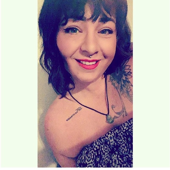 Profile Picture of Jill Tragno (@jtragz) on Poshmark