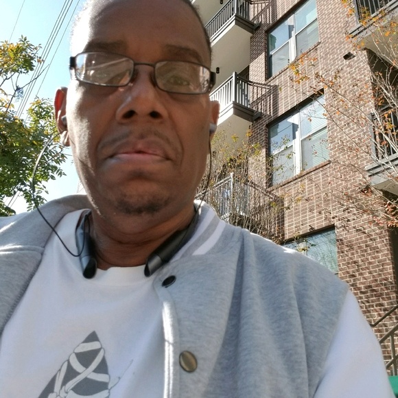 Profile Picture of Gary Matthews (@4mrgary) on Poshmark