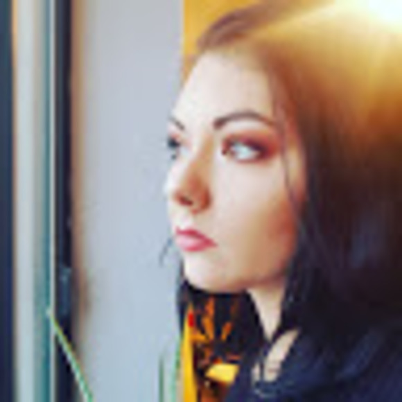 Profile Picture of Shawna Grant (@shawnagnant080) on Poshmark