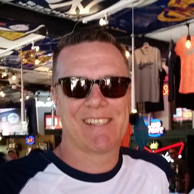 Profile Picture of Mark (@MarkDeStefano8) on Twitter