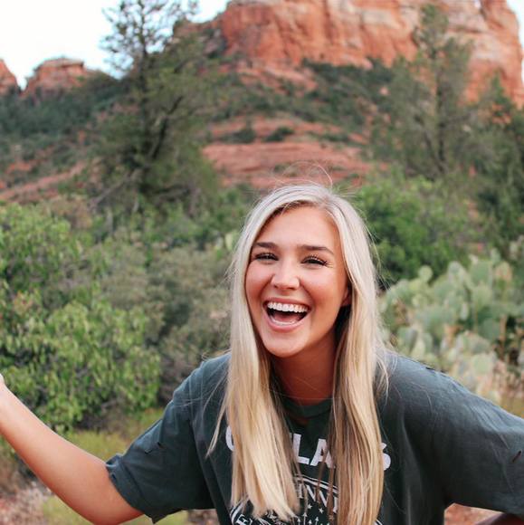 Abbey Hale - Poshmark Profile Picture of Abbey Hale (@18ahale) on Poshmark