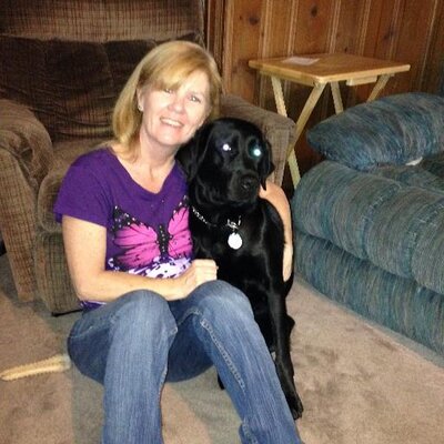 Profile Picture of Sara Shay (@SaraShay3) on Twitter