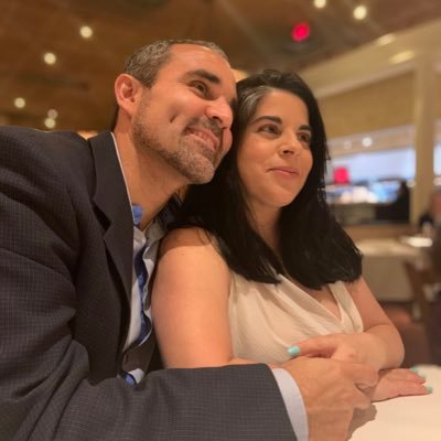 Profile Picture of Linnette Echevarria (@winesandlabels) on Twitter