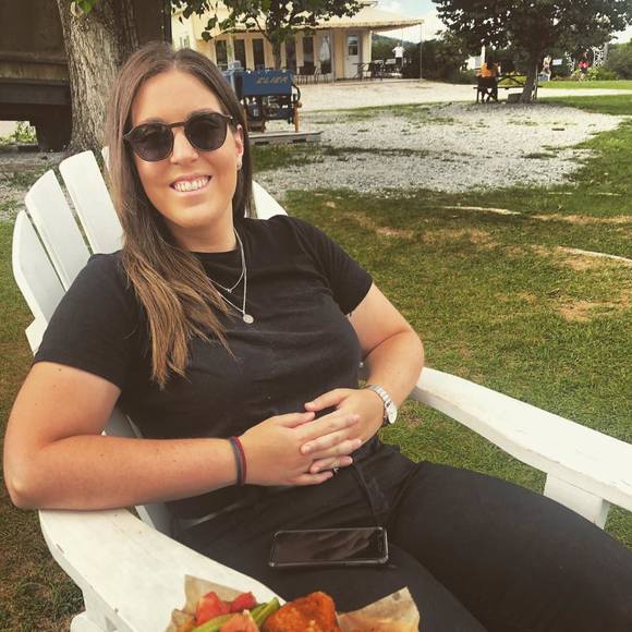 Priscilla Hayes - Poshmark Profile Picture of Priscilla Hayes (@pri_basket11) on Poshmark