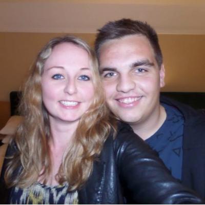 Profile Picture of Amy (@RowlingAmy) on Twitter