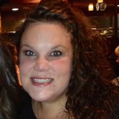 Profile Picture of Lora Steele (@LoraSteele85) on Twitter