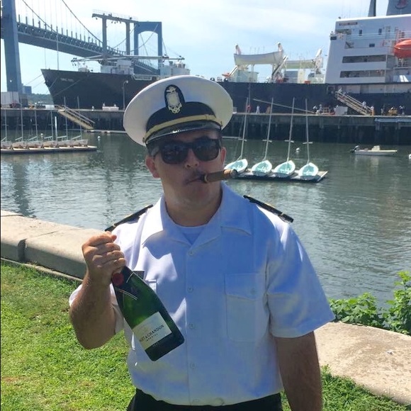 Profile Picture of Michael Christopher (@michdoli) on Poshmark