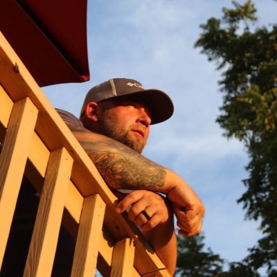 Profile Picture of Chad Burdette (@cmburdette75) on Twitter