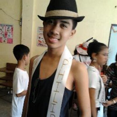 Profile Picture of Renz (@RenzJames16) on Twitter