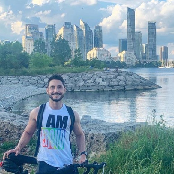 Profile Picture of Gibran Rodríguez de los reyes (@gibranr) on Poshmark