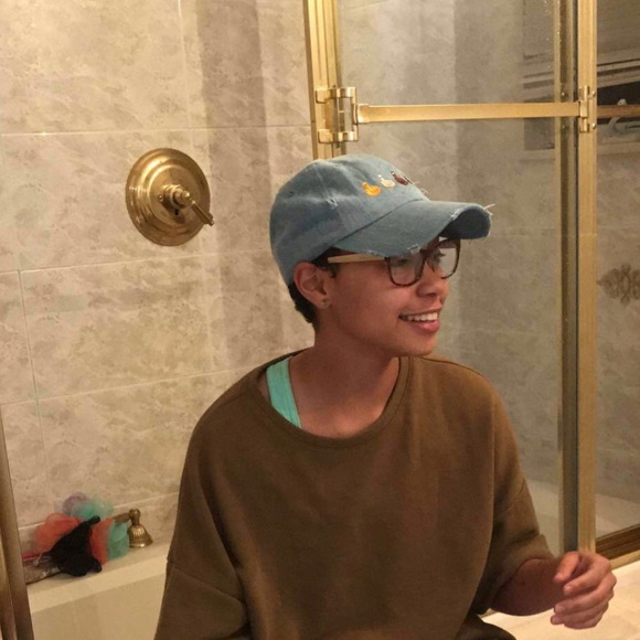 Profile Picture of Bree Martinez (@okaybee) on Poshmark