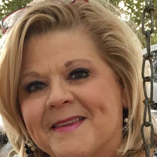 Val Hicks - Facebook Profile Picture of Val Hicks (@val.hicks.731) on Facebook