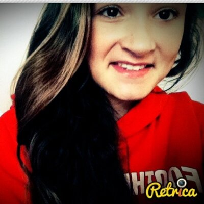 Profile Picture of Julia Arnold (@juliamarie318) on Twitter