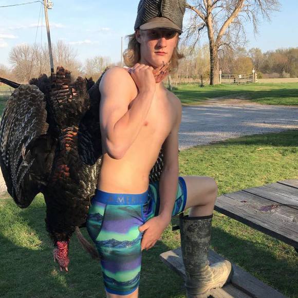 Profile Picture of Tanner Seefeldt (@tannerseefeldt) on Poshmark