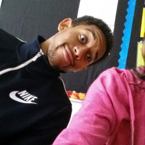 Profile Picture of Gabriel Harrison (@gabe1640) on Poshmark