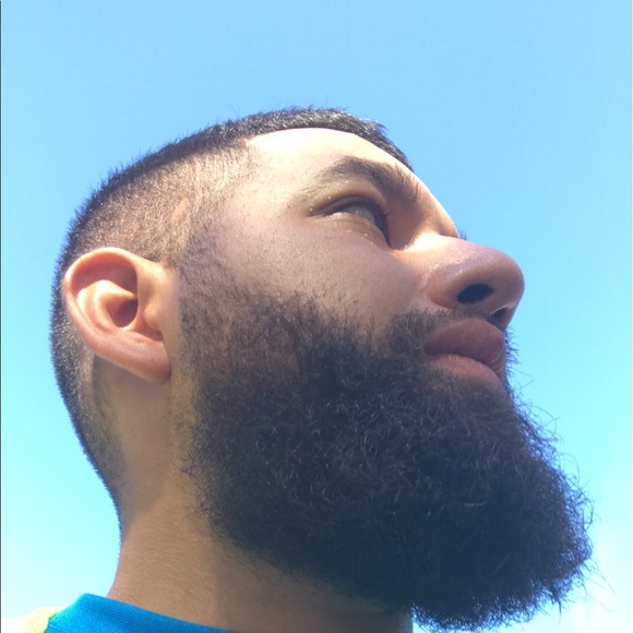 Profile Picture of Bryan Uribe (@shotz700) on Poshmark