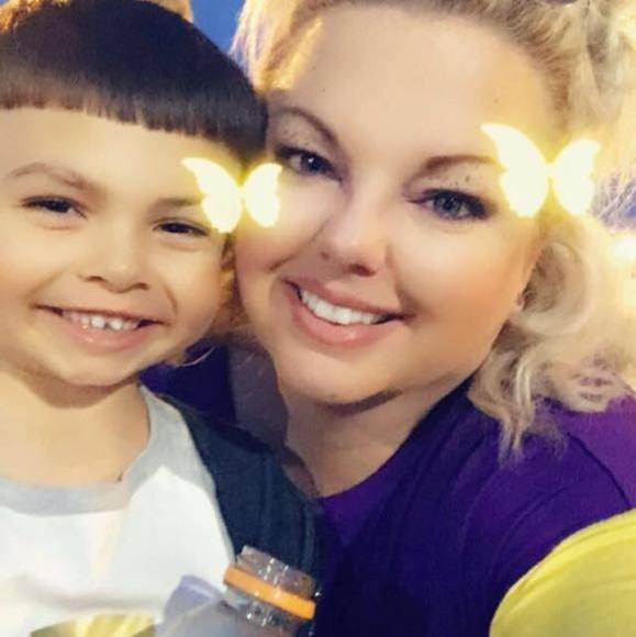 Profile Picture of Daphne Laplace (@hairdat7) on Poshmark