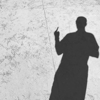 Profile Picture of Ryan O Roy (@vonnegutsrules) on Twitter