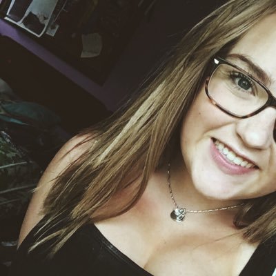 Profile Picture of Hope Sinclair (@hopesinclair97) on Twitter