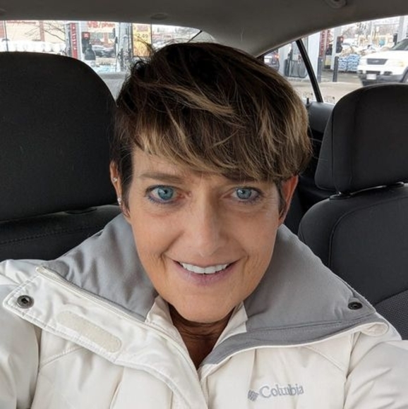 Profile Picture of Tonya Dobson (@gypcee22) on Poshmark