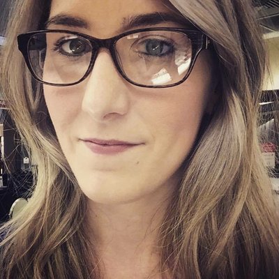 Profile Picture of Lindsay Stuart (@LiAussa) on Twitter