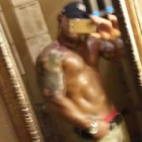 Profile Picture of Steven Russo (@stevenrusso) on Poshmark