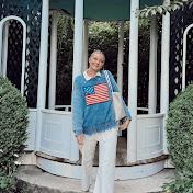 Profile Picture of Caitlin Ayers (@caitlinayers) on Youtube