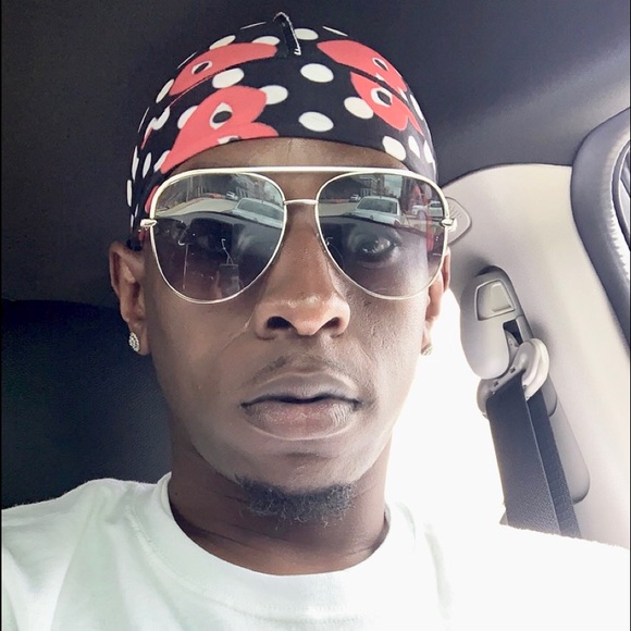 Profile Picture of Tyran Johnson (@tyranj1994) on Poshmark
