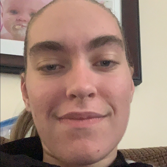 Alexis Fitzmaurice - Poshmark Profile Picture of Alexis Fitzmaurice (@afitzmaurice21) on Poshmark