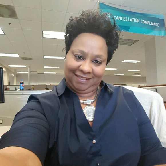 Profile Picture of Cassandra Granger (@cgranger123) on Poshmark