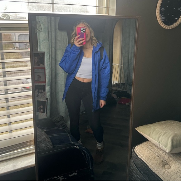 Profile Picture of Maddie Dembinski (@maddiedembinski) on Poshmark