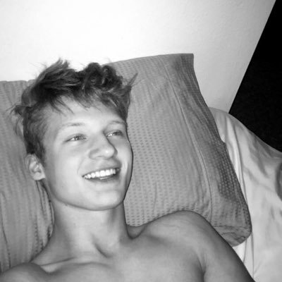 Profile Picture of James Sisson (@JamesSisson02) on Twitter