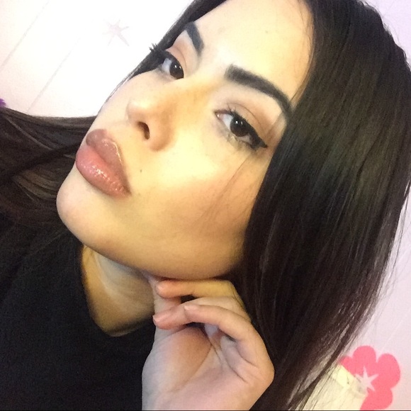 Profile Picture of Pam Castro (@pxm) on Poshmark