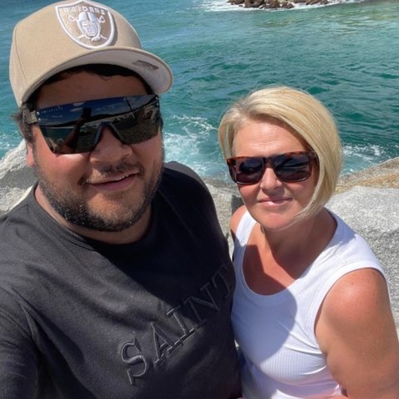 Profile Picture of Belinda Baade (@bindib27) on Poshmark