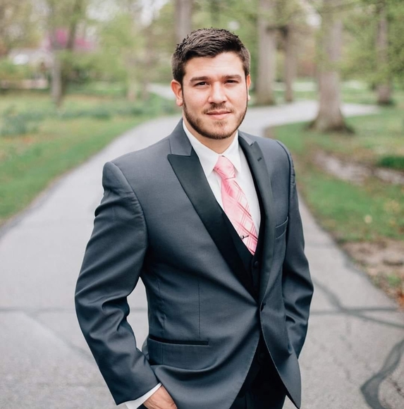 Profile Picture of James Isch (@james_isch) on Poshmark