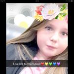 Profile Picture of 🎀👑Abbie👑🎀 (@abbiebutton242) on Instagram