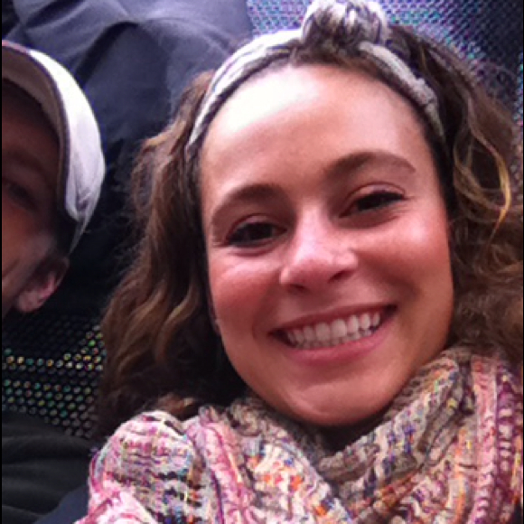 Profile Picture of Danielle Depaulis (@ddepaulis) on Poshmark