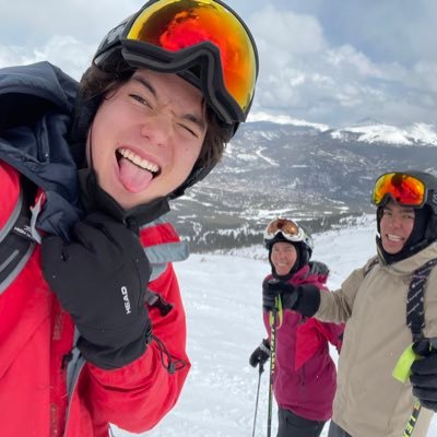 Profile Picture of Jan Chang (@jan_y_chang) on Twitter
